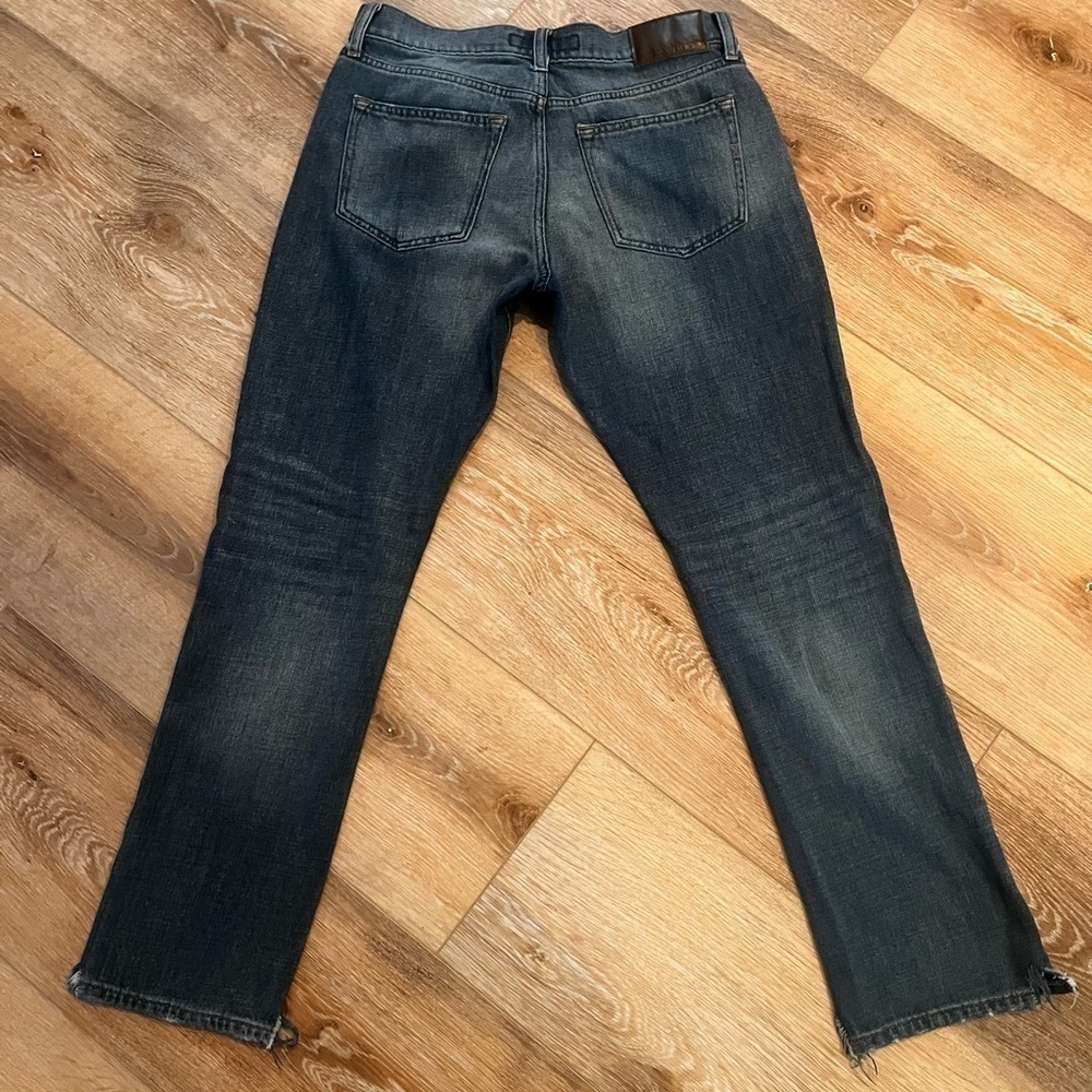EXPRESS CLASSIC STRAIGHT JEANS - Picture 3 of 12